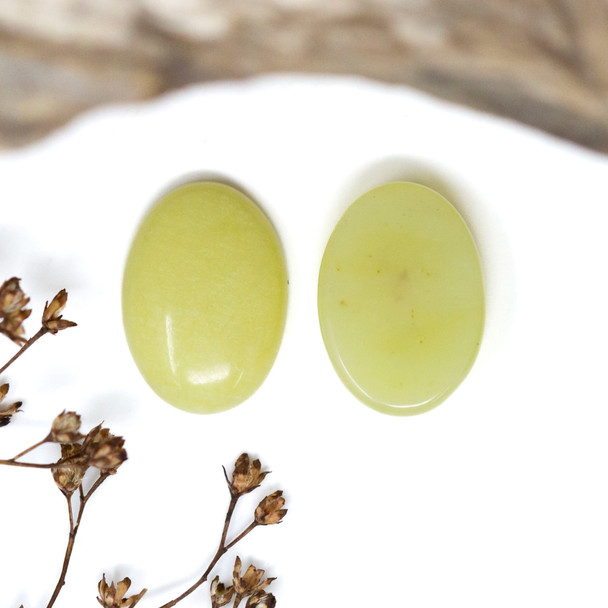 Lemon Jade Polished 13x18mm Oval Cabochon