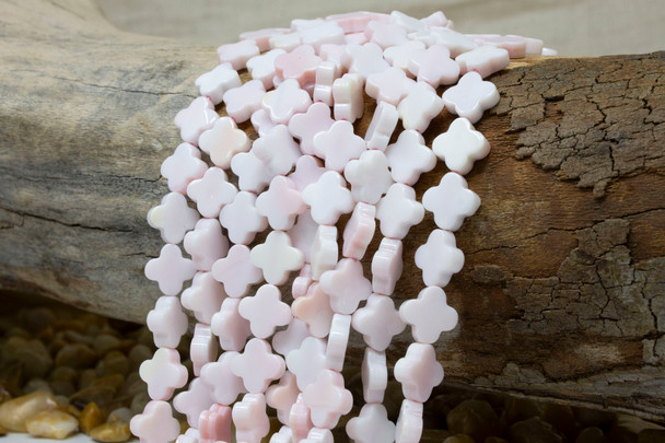 Pink Conch Polished 10mm Clover