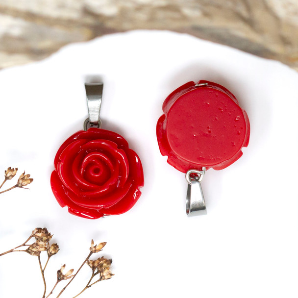 Silver Plated Resin Alloy 18mm Red Rose Pendant