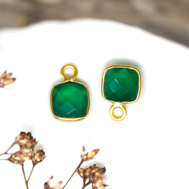 Green Onyx Polished Vermeille 6mm Faceted Square Charm