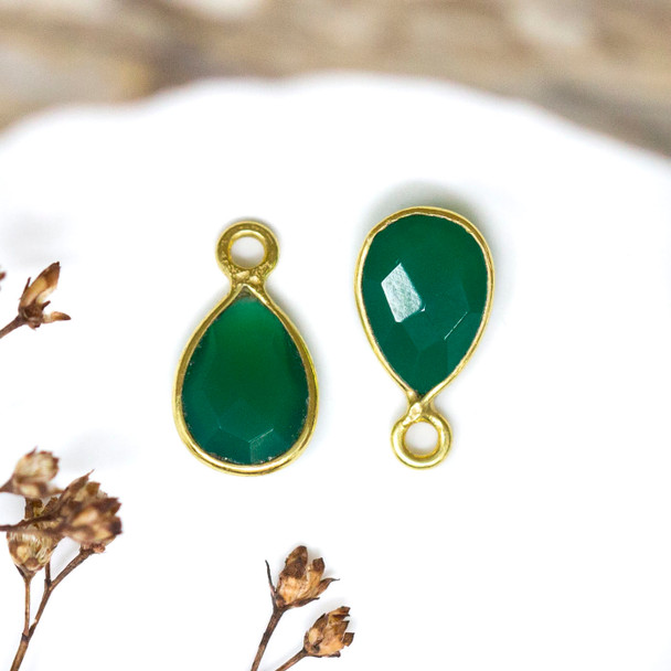 Green Onyx Polished Vermielle 6x9mm Faceted Drop Charm