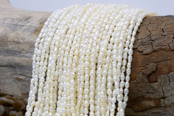 Freshwater Pearls Polished White 2.5-5mm Rice Nugget