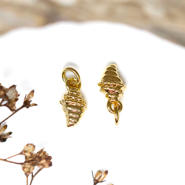 18kt Gold Plated 10x5mm Conch Shell Charm