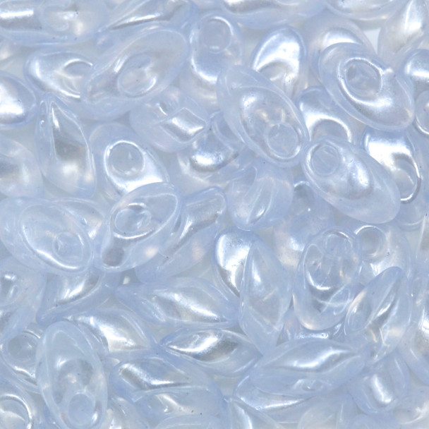 4x7mm Magatamas -- 3506 Transparent Sky Blue Luster