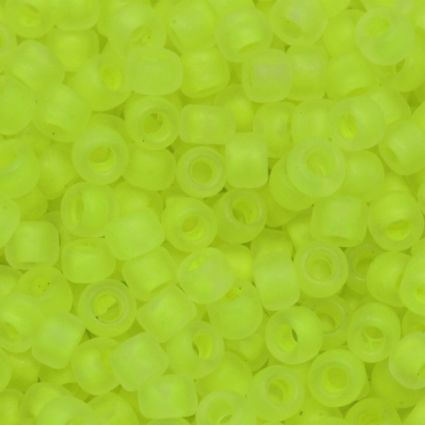 Size 8 Matsuno Seed Beads -- F206C Neon Crystal Matte / Bright Yellow Lined