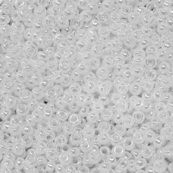 Size 8 Miyuki Seed Beads -- 420 White Pearl