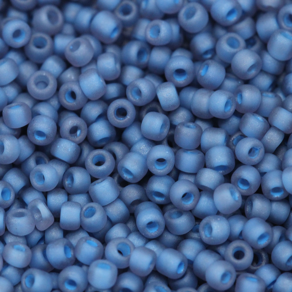 Size 11 Matsuno Seed Beads F399N Purple / Sapphire Lined Matte