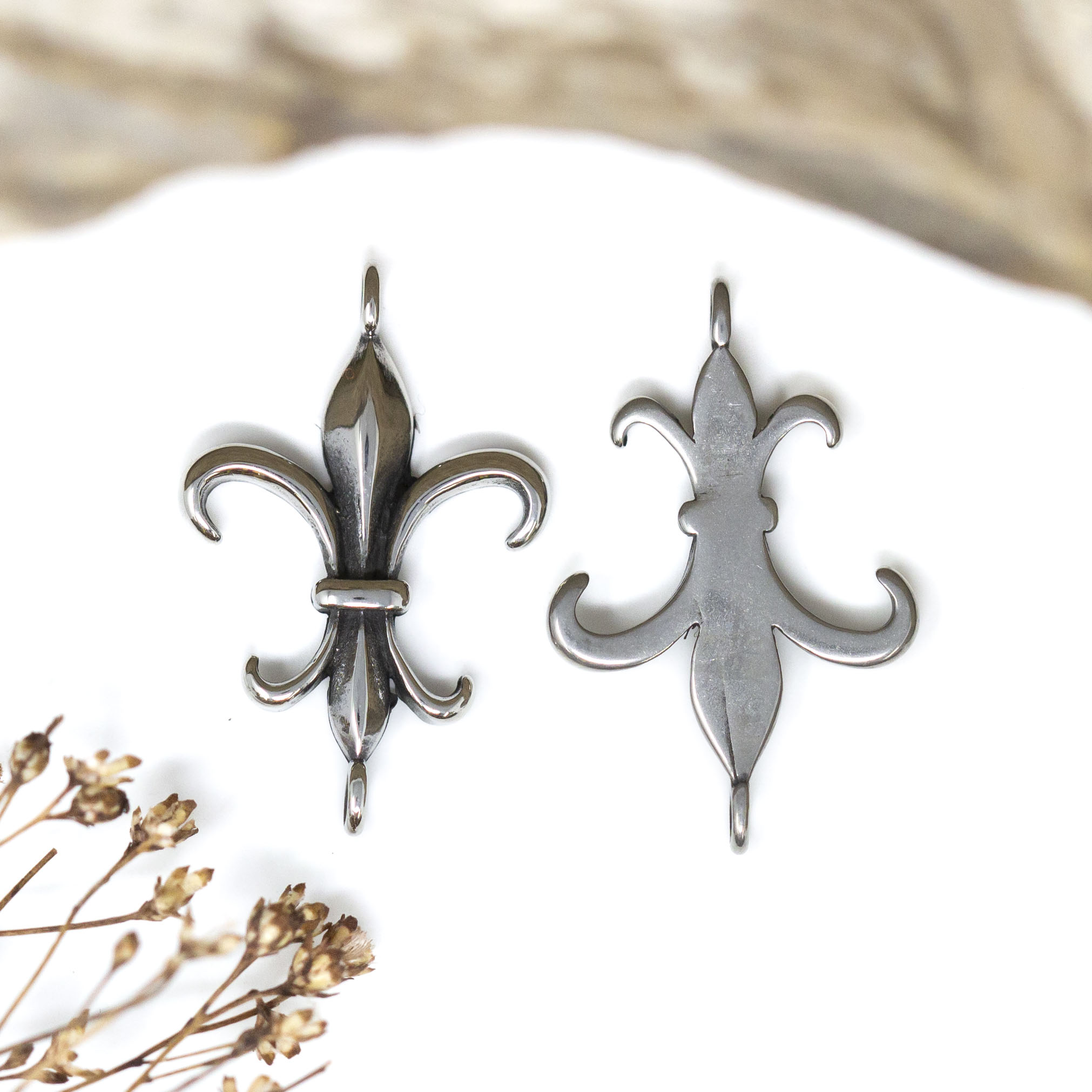 Stainless Steel 17x23mm Fleur De Lis Charm