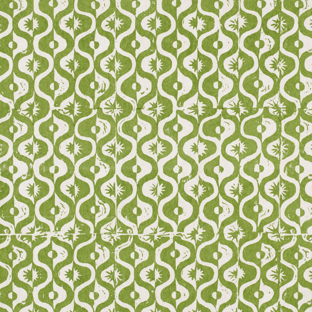 Lee Jofa Wallcovering Small Medallion Wp Fern BLITHFIELD CELLULOSE - 100% United Kingdom - Horizontal: 17.1 and Vertical: 37.7 51.1 - My Fabric Connection -