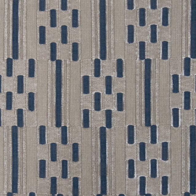 Gaston Y Daniela Fabric Santa Maria Marron GASTON NUEVO MUNDO VISCOSE - 58%;POLYESTER - 18%;LINEN - 14%;WOOL - 10% India HEAVY Horizontal: 6 and Vertical: 9 48.5 - My Fabric Connection -