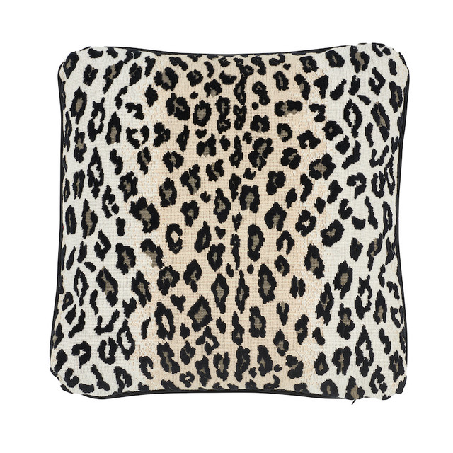 Schumacher Pillow Safari Epingle 20" Snow Leopard Pillow Animal Prints & Wovens 100% Cotton 20 - My Fabric Connection - Schumacher Pillow Safari Epingle 20" Snow Leopard Pillow Animal Prints & Wovens 100% Cotton 20 - My Fabric Connection -