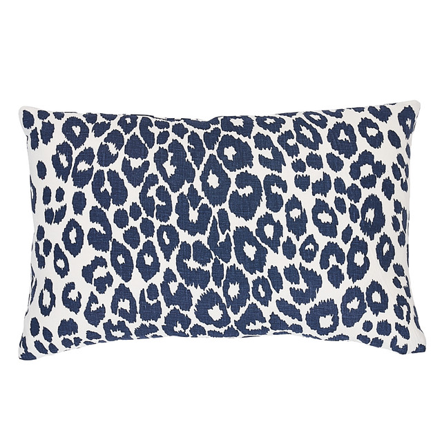 Schumacher Pillow Iconic Leopard Ink Pillow SCHUMACHER CLASSICS 100% Linen 14 - My Fabric Connection - Schumacher Pillow Iconic Leopard Ink Pillow SCHUMACHER CLASSICS 100% Linen 14 - My Fabric Connection -
