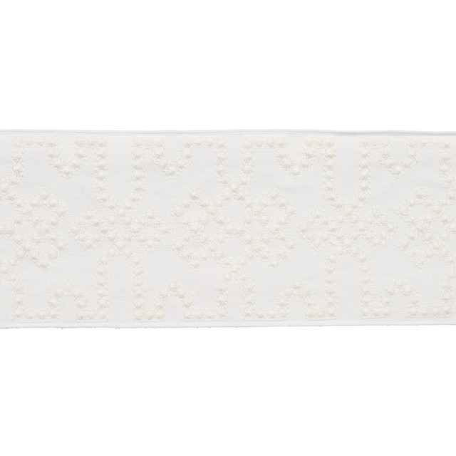 Schumacher Fabric Knotted Trellis Tape White On White 80884 Fabric COTTON 73% INDIA </p><p>Repeat: H: , V: VERT. 3 5/7" (9CM) 3 1/4" (8CM) - My Fabric Connection - Schumacher Fabric Knotted Trellis Tape White On White 80884 Fabric COTTON 73% INDIA </p><p>Repeat: H: , V: VERT. 3 5/7" (9CM) 3 1/4" (8CM) - My Fabric Connection -