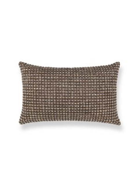 Scalamandre Pillows Heatherton Pillow 14 X 22 - Walnut HNLBDK273330003 COLOR POP 61% RECYCLED ACRYLIC 38% POLYESTER 1% VISCOSE U.S.A. Horizontal: and Vertical: 0 - My Fabric Connection - Scalamandre Pillows Heatherton Pillow 14 X 22 - Walnut HNLBDK273330003 COLOR POP 61% RECYCLED ACRYLIC 38% POLYESTER 1% VISCOSE U.S.A. Horizontal: and Vertical: 0 - My Fabric Connection -
