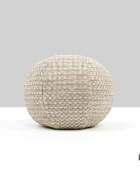 Scalamandre Pillows Heatherton Pillow 12 Dia - Nougat HNRADK273330002 COLOR POP 61% RECYCLED ACRYLIC 38% POLYESTER 1% VISCOSE U.S.A. Horizontal: and Vertical: 0 - My Fabric Connection - Scalamandre Pillows Heatherton Pillow 12 Dia - Nougat HNRADK273330002 COLOR POP 61% RECYCLED ACRYLIC 38% POLYESTER 1% VISCOSE U.S.A. Horizontal: and Vertical: 0 - My Fabric Connection -