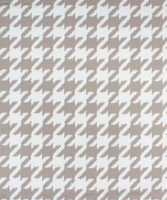 Barrow Fabric Glenburn 11115 M9916 1707 62% RAYON (S) 38% POLYESTER (F) CHINA 50,000 DOUBLE RUBS </p><p>Repeat: Horizontal: 2 1/4" and Vertical: 2 1/4" 54" Minimum - My Fabric Connection -