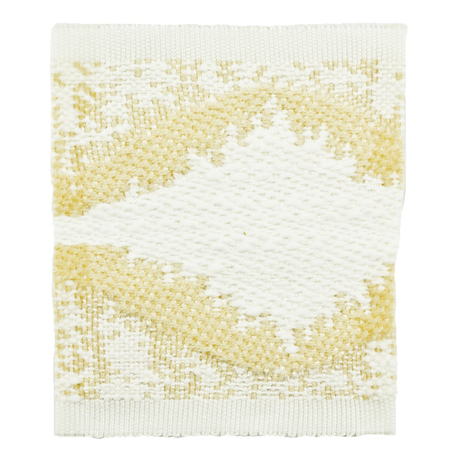 Stout Trim Topmost 1 Cream Trim CHINA </p><p>Repeat: H: 3.750, V: 0.000 3.13 in - My Fabric Connection -