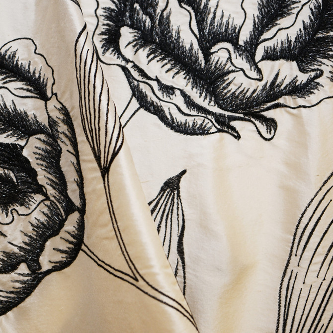 JF Fabric Primrose 99Sj101 55% Silk, 23% Viscose, 11% Metallic, 11% Polyester India Horizontal: 25.6 and Vertical: 15.7 54 - My Fabric Connection -