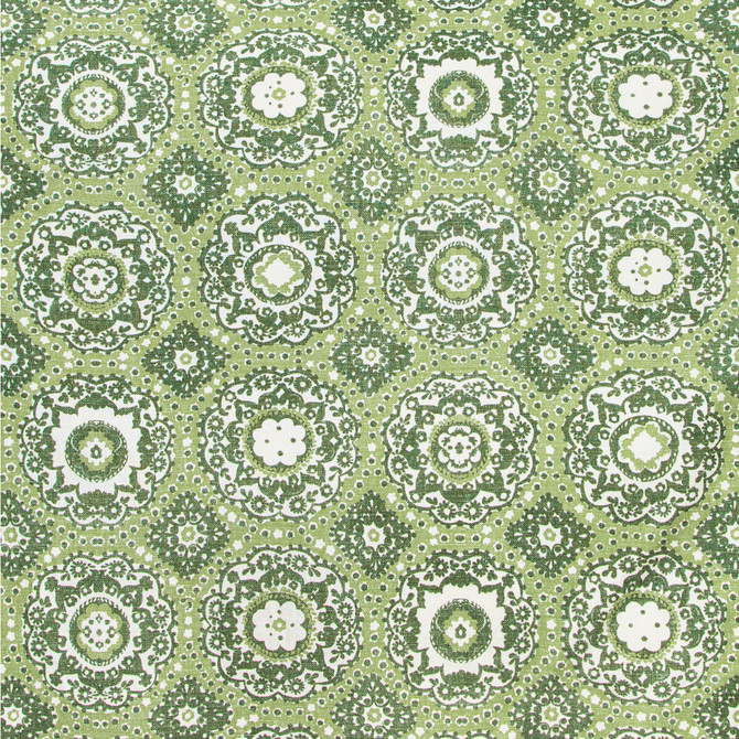 Lee Jofa Fabric Bayview Print Spring AVONDALE COTTON - 52%;LINEN - 48% Italy MEDIUM Horizontal: 17.83 and Vertical: 26.77 54 - My Fabric Connection -