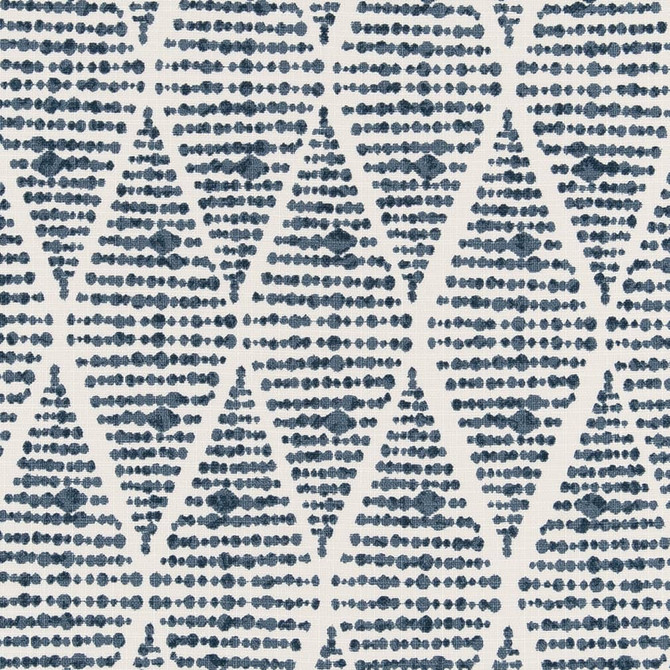 Charlotte Fabric D2505 Oxford Patio Prints 100% Polyester Made In USA Exceeds 60,000 Wyzenbeek Rubs (Heavy Duty) </p><p>Repeat: Horizontal 4.5" x Vertical 11.5" 54 Inches - My Fabric Connection -