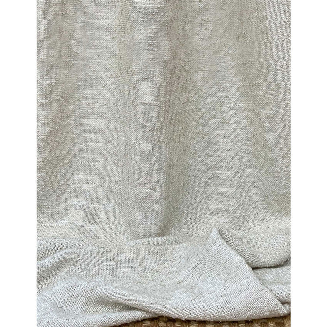 Gaston Y Daniela Drapery GDT5747.002.0 Drapery LINEN - 63%;ACRYLIC - 30%;POLYACRYLIC - 7% Turkiye </p><p>Repeat: H: , V: 27.5 21 - My Fabric Connection -