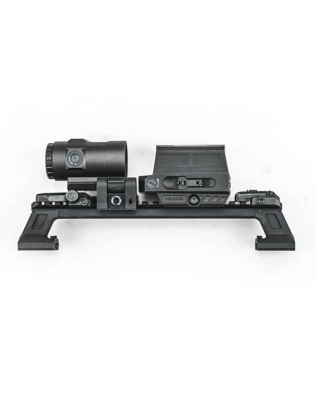 MODULAR RAIL RISER AND CARRY HANDLE
