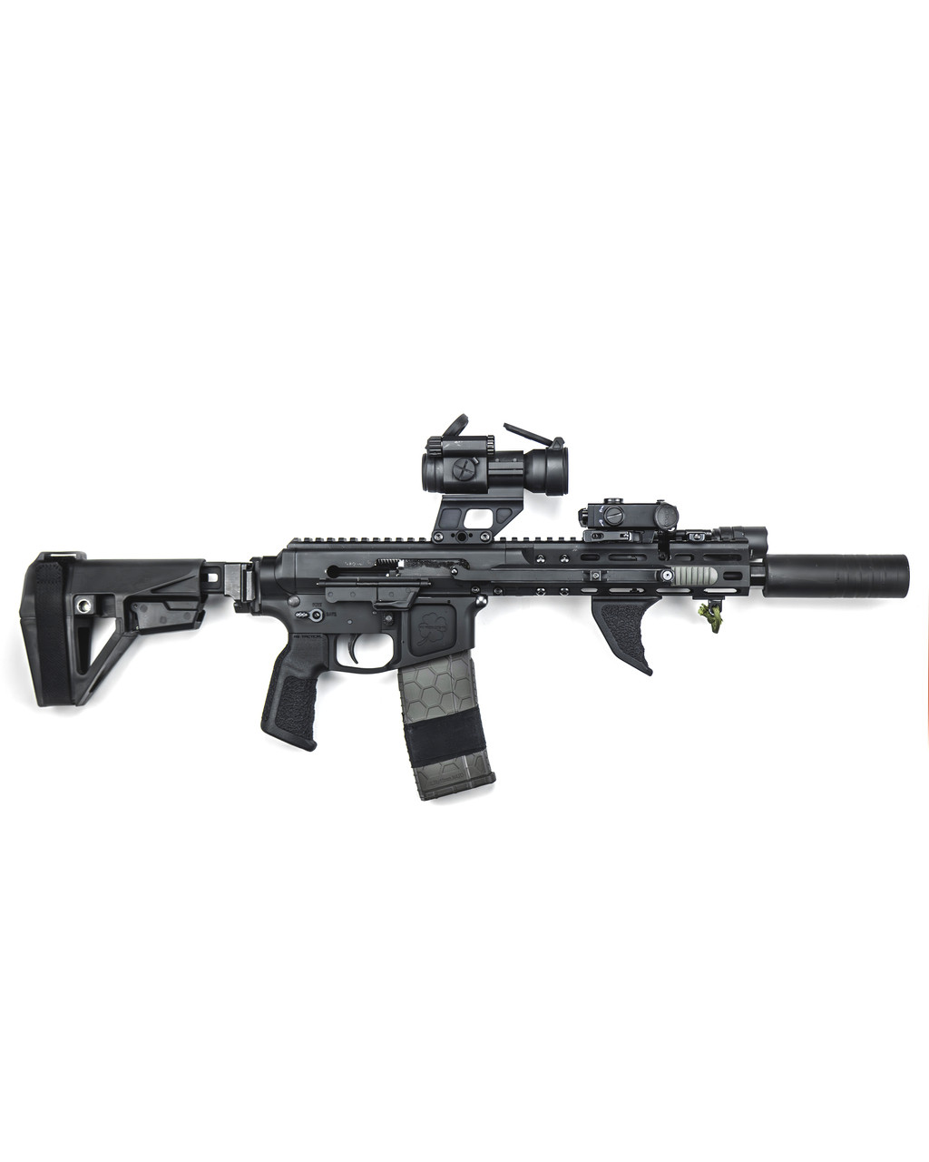 XENO TRIAD - REDUCED ANGLE AR-COMPATIBLE GRIP