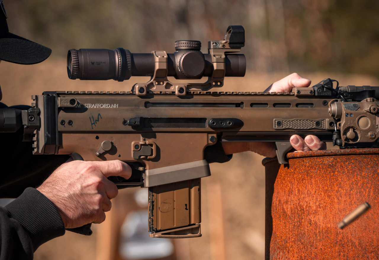 OVERSIZED MAG RELEASE - FN SCAR