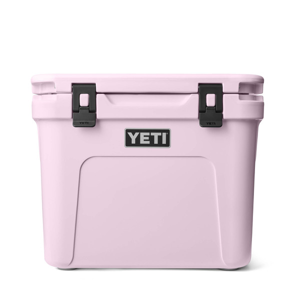 Yeti Roadie 32 Wheeled Cooler62991 - Gordy & Sons Outfitters