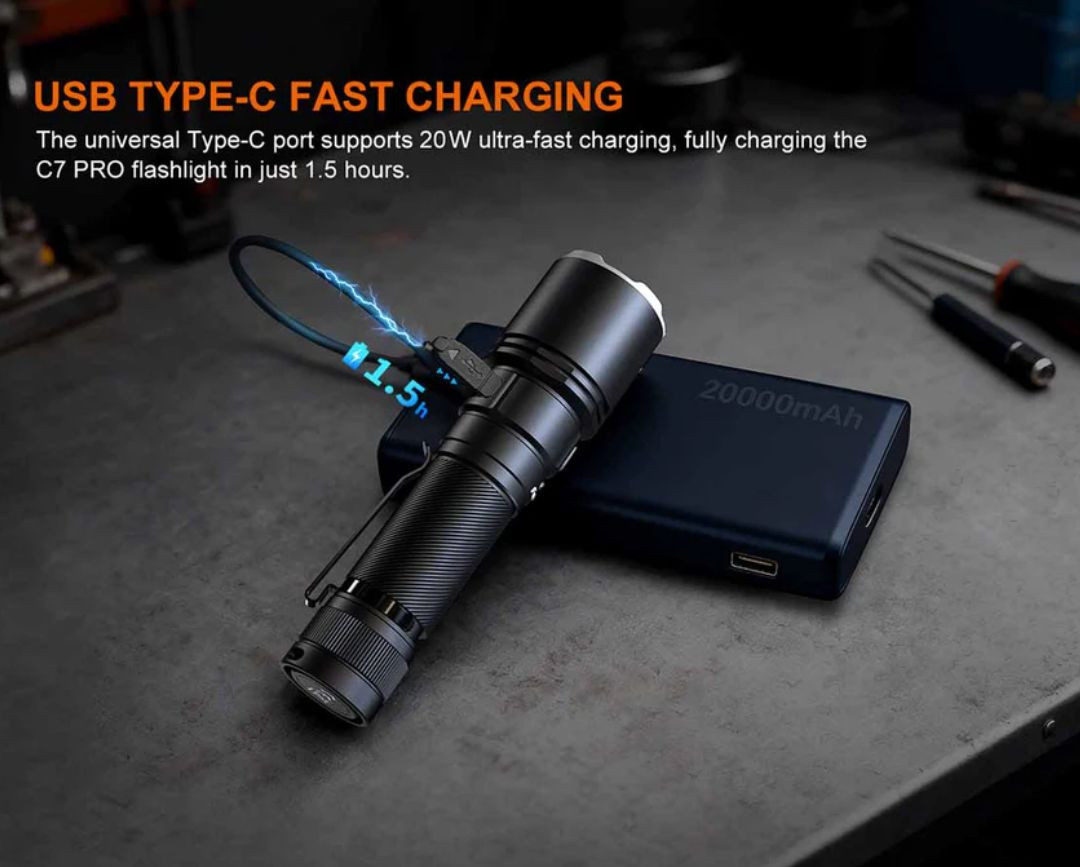 fenix c7 work flashlight Pro Rechargeable The Fenix C7 is an advanced rechargeable flashlight Fenix C7 Pro 4600 Lumen