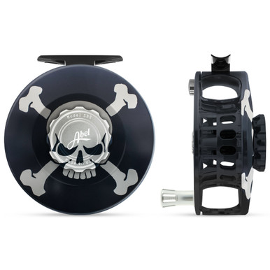 SDS 7/8 Skull and Crossbones Reel w/ Platinum Handle61940 - Gordy