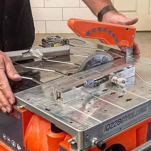 IQ Power Tools iQ228CYCLONE 7" Dry Cut Tile Saw