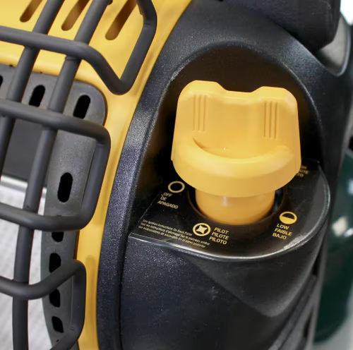 DeWalt 12000-BTU Portable Radiant Outdoor Propane Heater