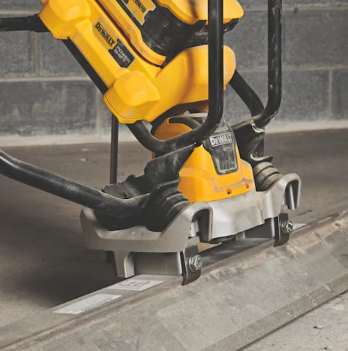 DeWalt POWERSHIFT Concrete Power Screed Kit