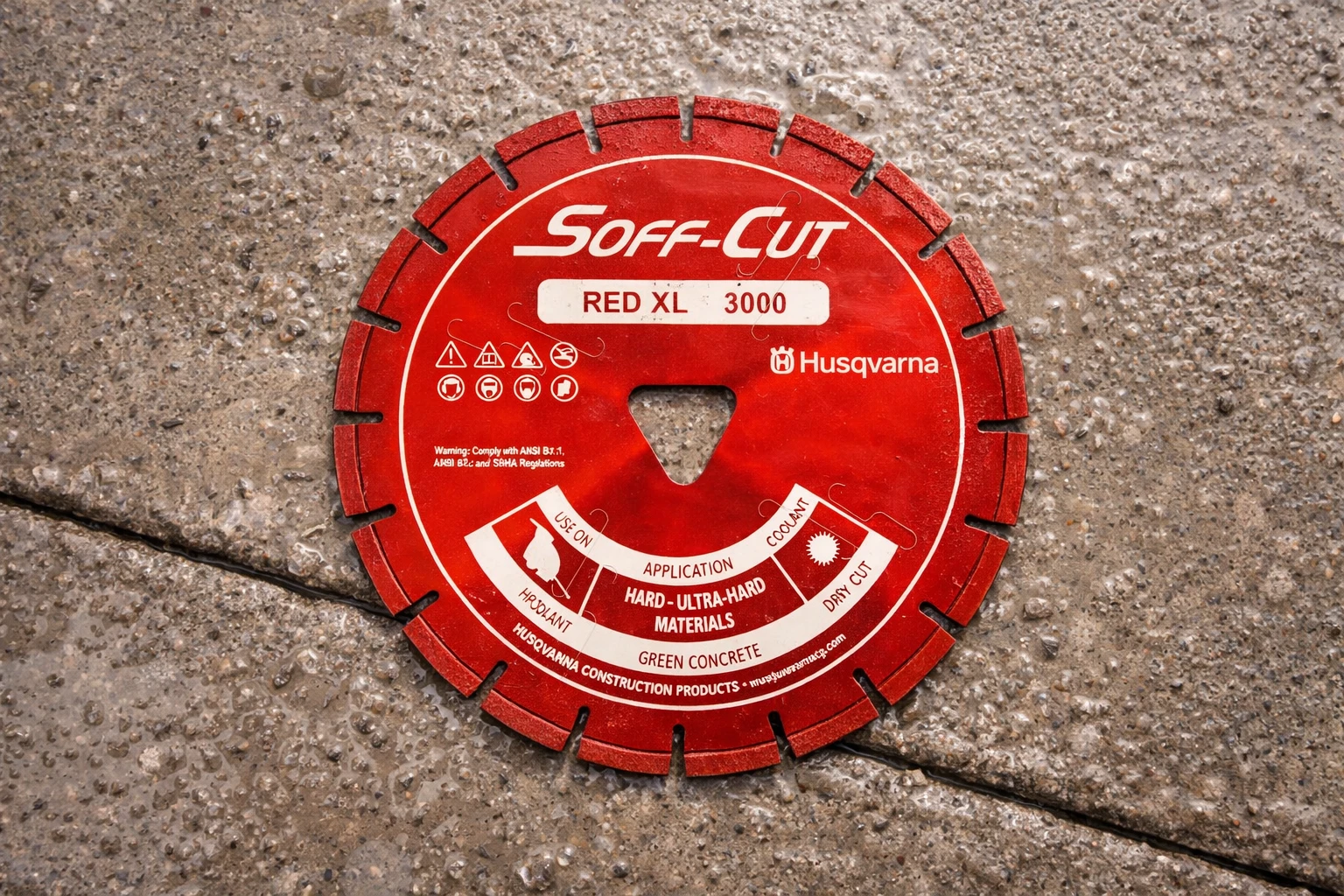 Choosing the Right Blade for Early Entry Concrete Cutting