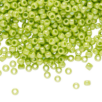 TR-08-404 - 8/0 - TOHO BEADS® - Opaque Rainbow Sour Apple - 50gms - Glass Round Seed Beads