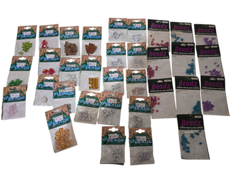 LAST STOCK: 33 pkts - Various glass beads and findings LAST STOCK: 33 pkts - Various glass beads and findings