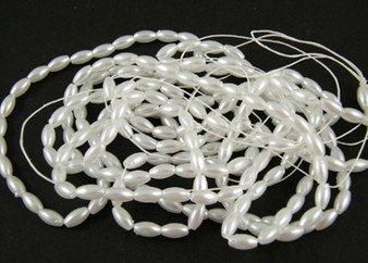 15 grams Acrylic Rice beads, 3mm x 6mm (approx 500+) White