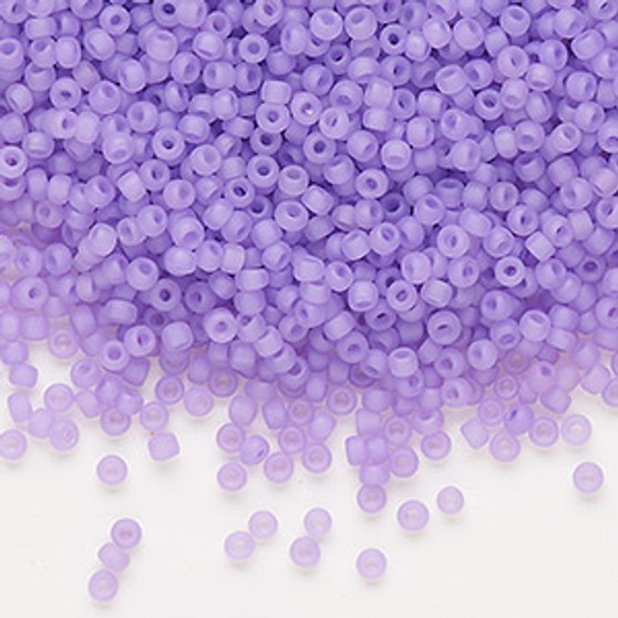 Seed bead, Dyna-Mites™, glass, translucent matte inside color lilac, #11 round. Sold per 40-gram pkg.
