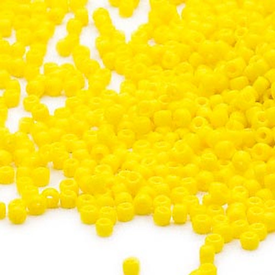 Seed bead, Dyna-Mites™, glass, opaque yellow, #11 round. Sold per 40-gram pkg.