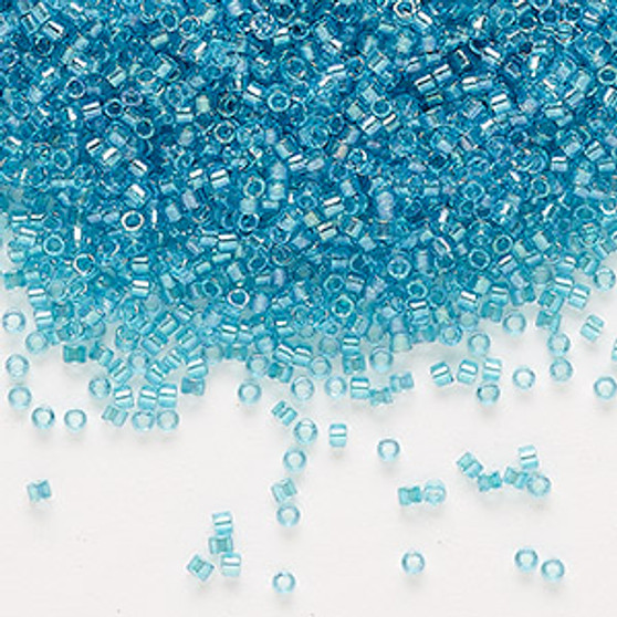 DB2382 - 11/0 - Miyuki Delica - Translucent Aqua Lined Luster Clear - 7.5gms - Cylinder Seed Beads