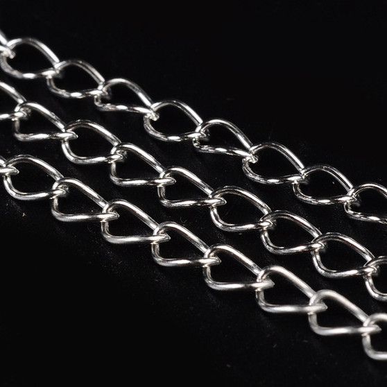 3 metres of Iron Twist Chain (3.5mm x 5.5mm) 0.5mm thick (Platinum)