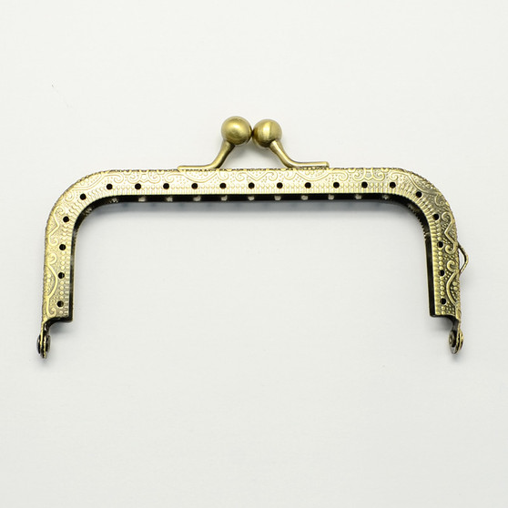 1 x Iron Purse Frame Rectangle 108mm x 60mm x 8mm Antique Bronze
