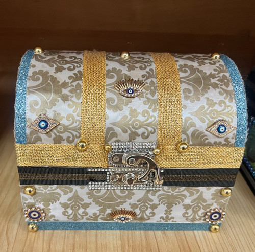 Evil eye box w/o crystals Evil eye box w/o crystals