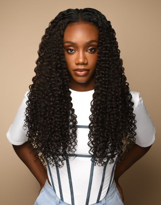 Feme Weave Deep Wave : des ondulations serrées pour un look bouclé parfait