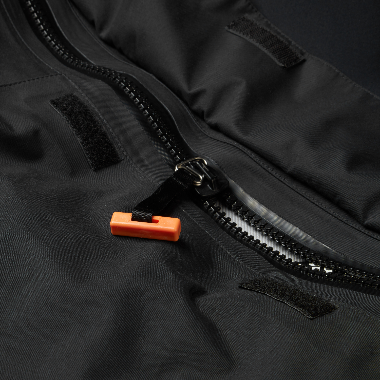4906J-BLK20-3