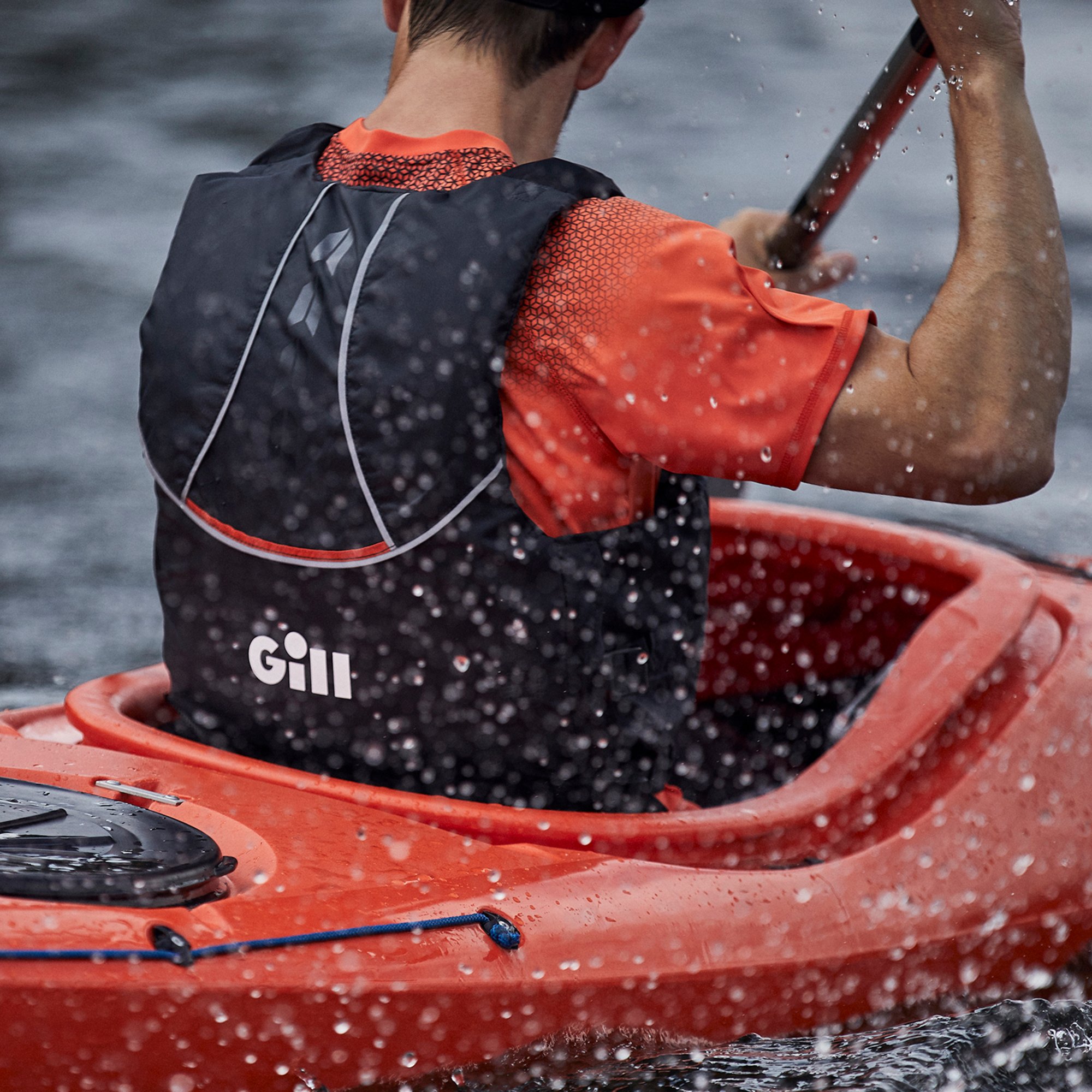 Pursuit Buoyancy Aid- 4916-BLK20-LIFESTYLE-2.jpg