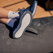 939-NAV02-LIFESTYLE-4