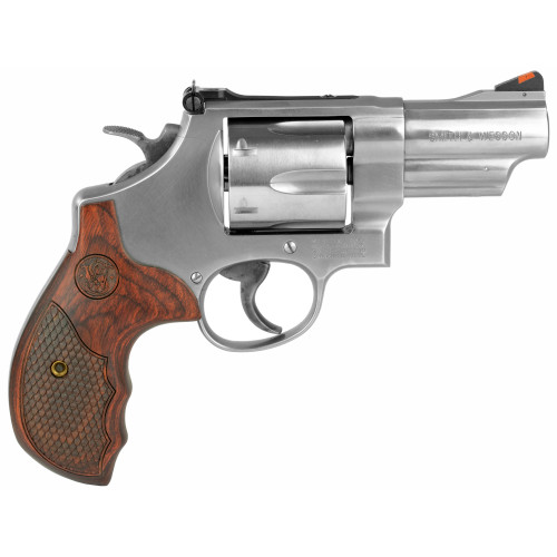 SMITH & WESSON MODEL 629 DELUXE RIGHT SIDE VIEW