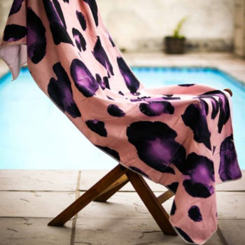 BEACHS5 Rectangle Beach Towel - Pink And Purple Cheetah Spots